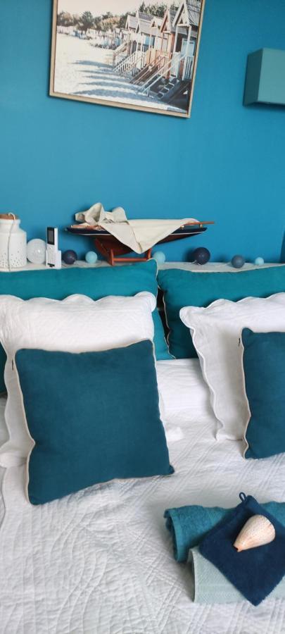 2 Chambres Cote Plage Et Aeroport Йер Экстерьер фото